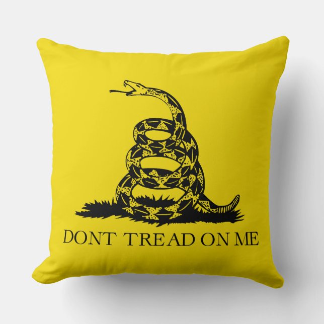 Gadsden Rattlesnake Flag: Revolutionary War 1776 Cushion (Front)
