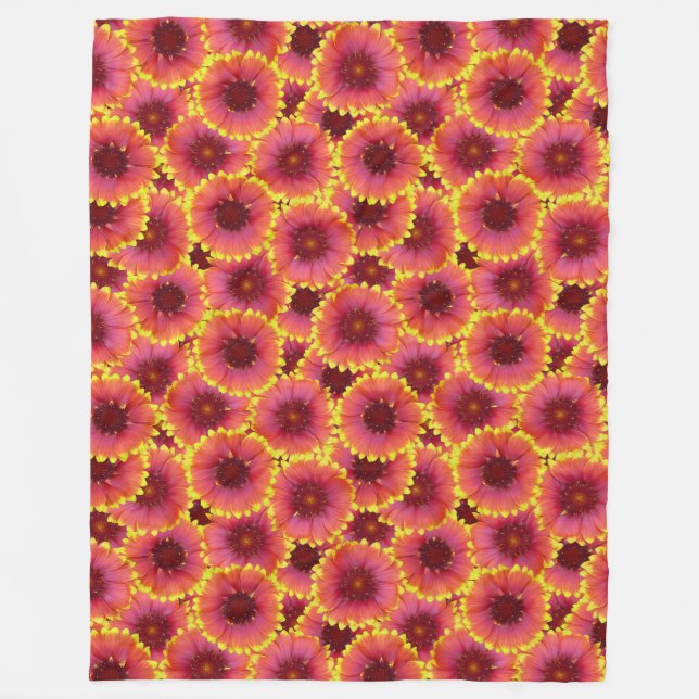 Gaillardia Seamless Pattern Fleece Blanket (Front)