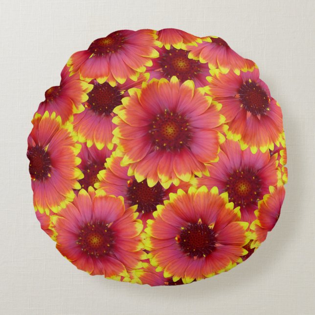 Gaillardia Seamless Pattern Round Cushion (Front)