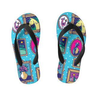 Gallery Wall: Diverse Picture Collection Kid's Jandals