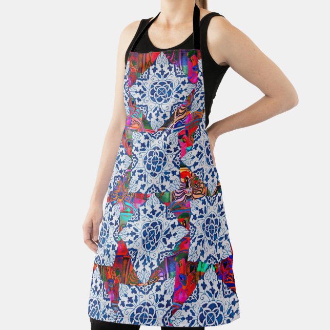 Galo de Barcelos, Portugal Apron (Insitu)