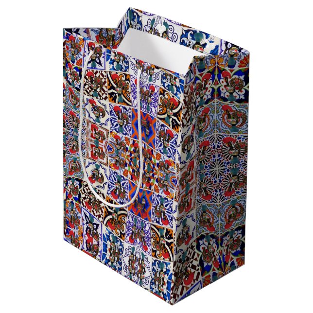 Galo de Barcelos, Portugal Medium Gift Bag (Back Angled)