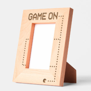 Game on etched frames