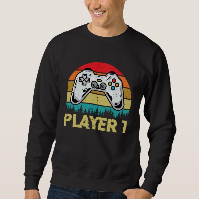 gamer player 1 player 2 matching couple video game sweatshirt (Front)