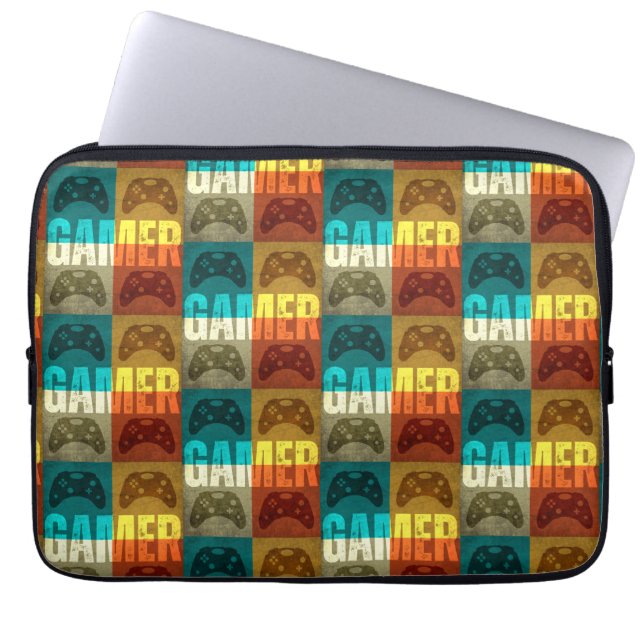 GAMER VINTAGE VIDEO GAME CONTROLLER    LAPTOP SLEEVE (Front)