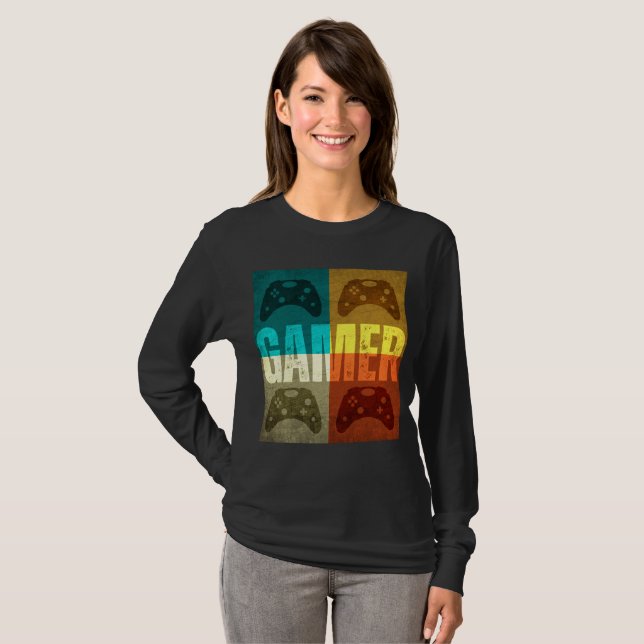 GAMER VINTAGE VIDEO GAME CONTROLLER T-Shirt (Front Full)