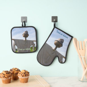 Garden Farm Scarecrow Nature Personalised Oven Mitt & Pot Holder Set