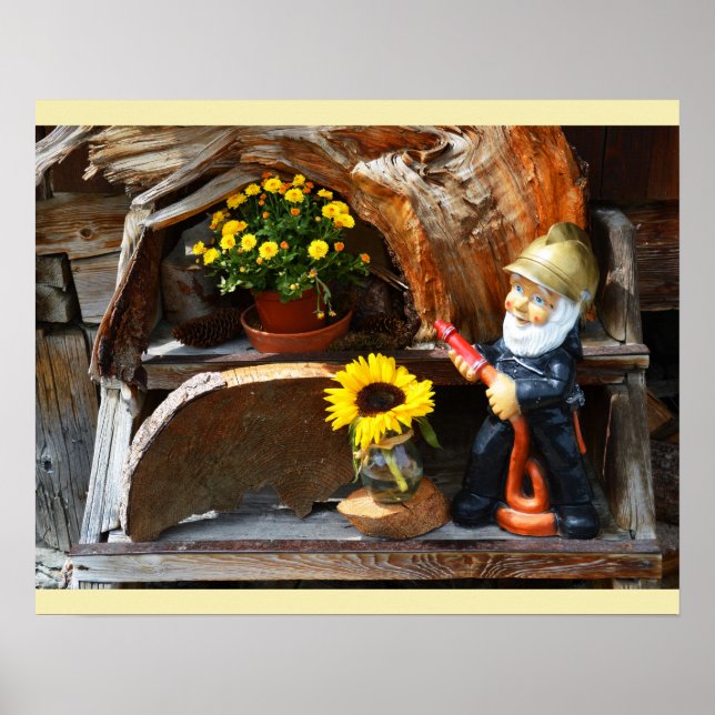 Garden gnome poster (Front)