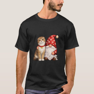 Garden Gnome with Cute Scottish Fold Cat Mum Women T-Shirt