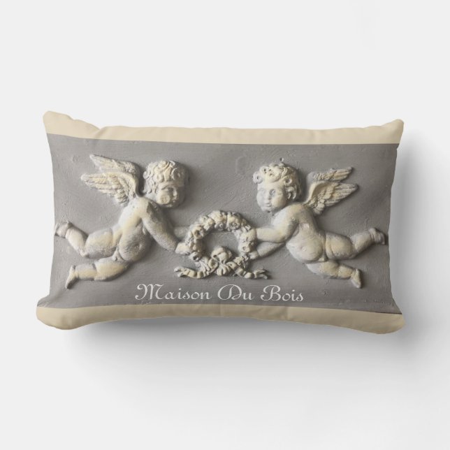 Garden lumber Throw Pillow (Front)