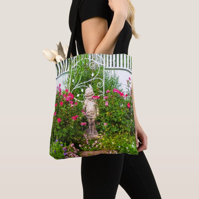 Garden Roses Tote Bag (Close Up)