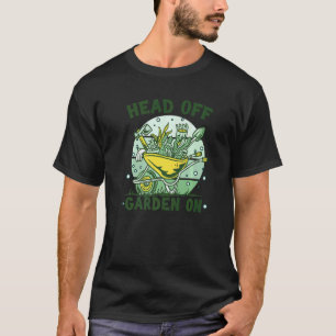 Gardening 4\Gardener Men Dad Retirement Gardening T-Shirt