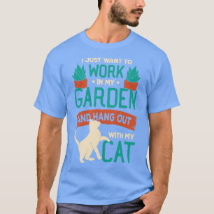 Gardening Cat Lover Gardener Gift T-Shirt