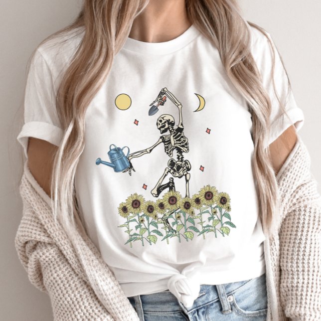 Gardening Shirt, Funny Gardening Skeleton T-Shirt (Creator Uploaded)