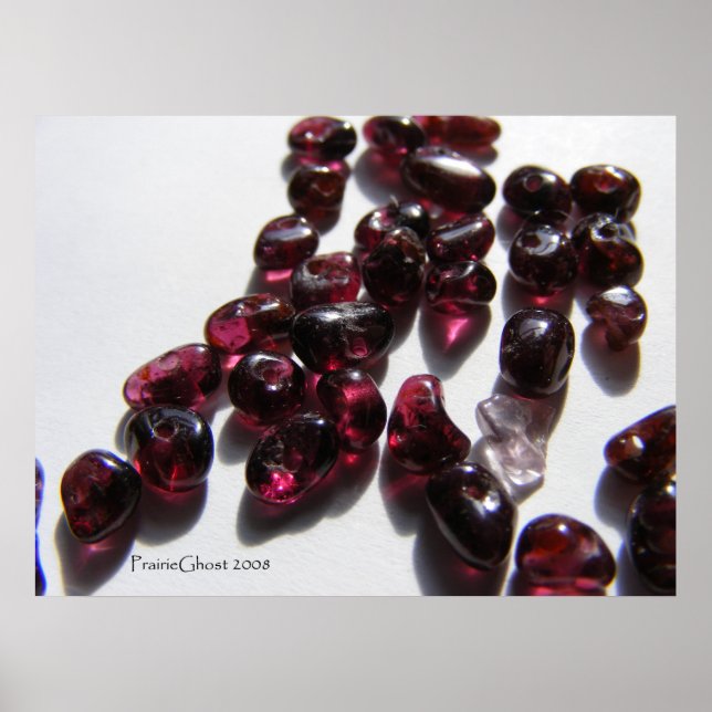 Garnet Bead Chips Poster (Front)