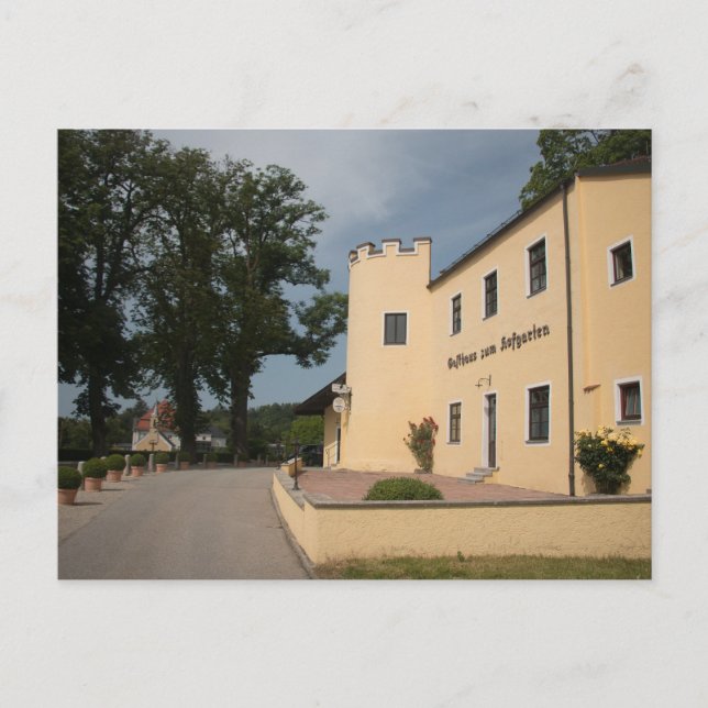 GAS HOUSE TO THE HOFGARTEN UNDER THE HAIR CASTLE POSTCARD (Front)