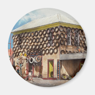 Gas Station - You'll never get tired here 1940 Magnet