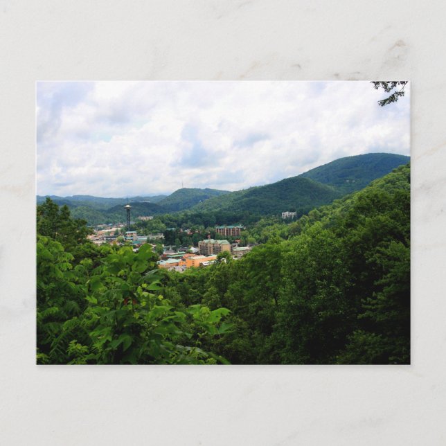Gatlinburg, Tennessee Postcard (Front)