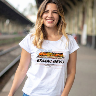 GE ES44AC GEVO Locomotive and American flag T-Shirt