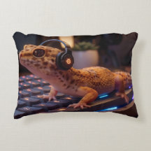 GeckoDev // Cyberpunk Programmer Lumbar Pillow 