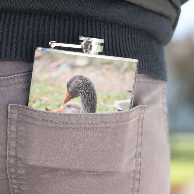 Geese     hip flask (In Situ)