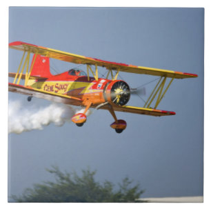 Gene Soucy performing aerobatics in Grumman Tile