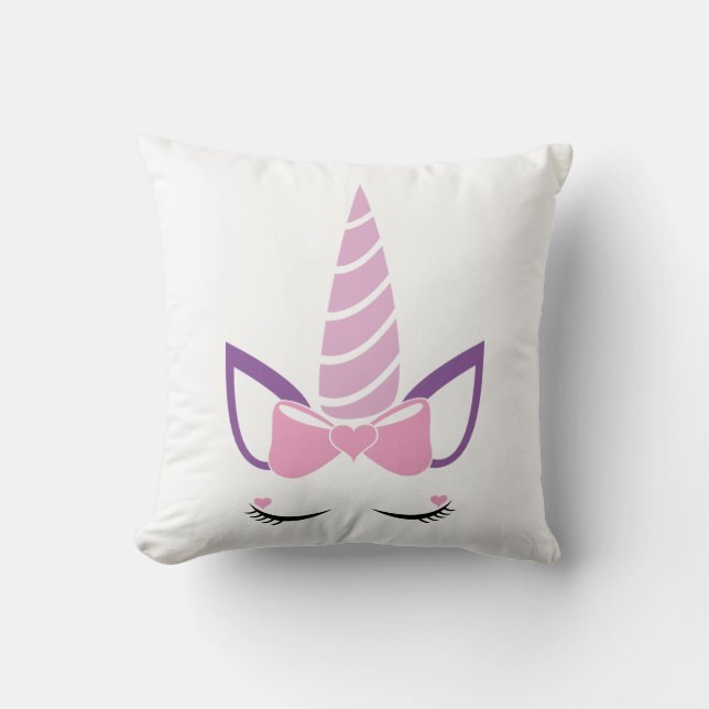 Gentle unicorn pillow pink (Front)
