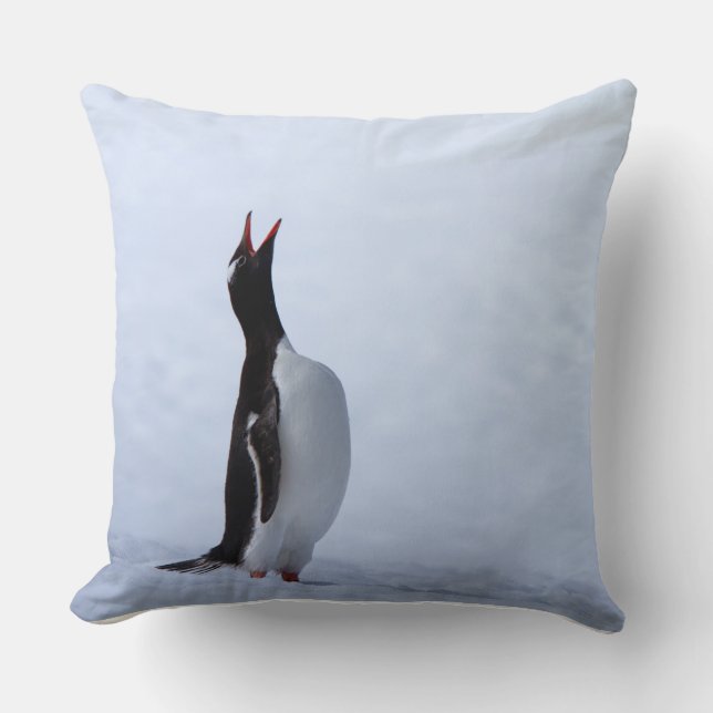 Gentoo penguin cushion (Front)