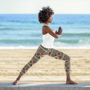 Geo Retro Circles Capri Leggings