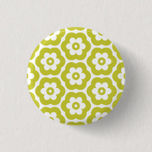 Geometric 290514 (3) - Banana Yellow on White 3 Cm Round Badge