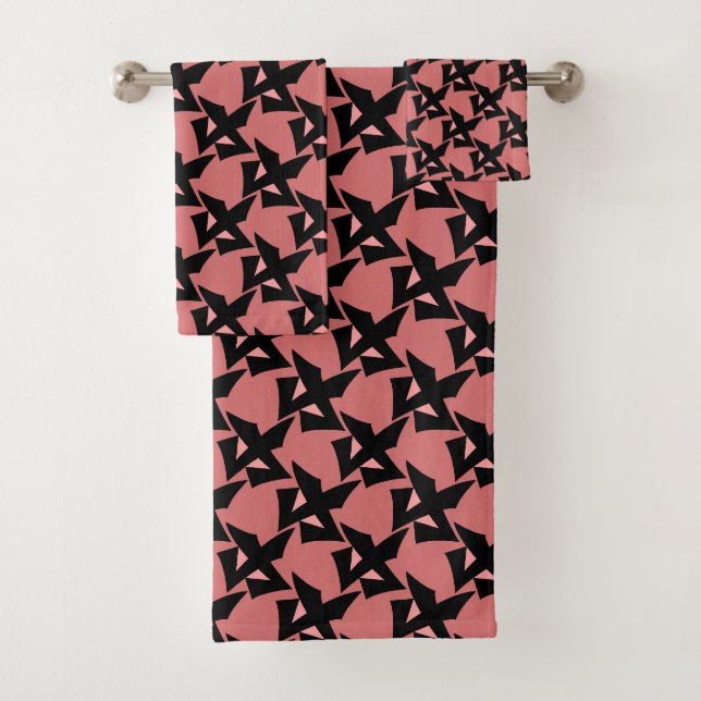 Geometric abstract pattern retro terracotta brown bath towel set (Insitu)