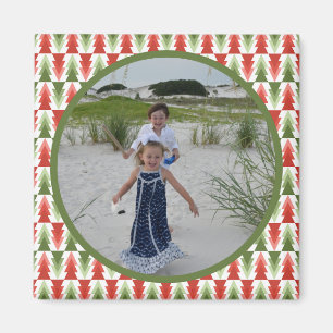 Geometric Christmas Tree Grove Magnet