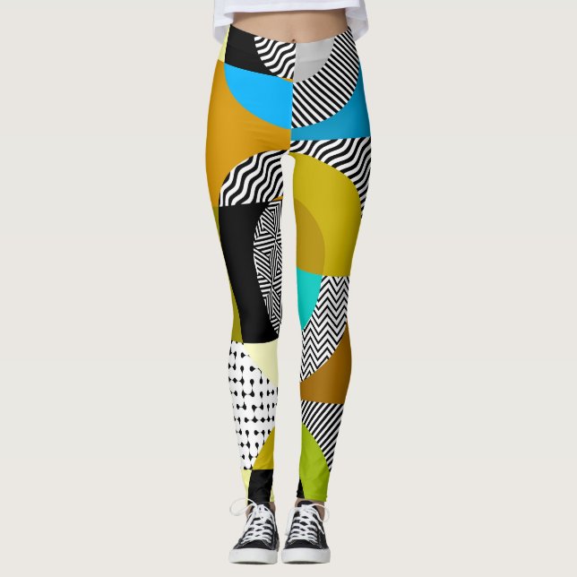Geometric collage: circles, vintage pattern. leggings (Front)