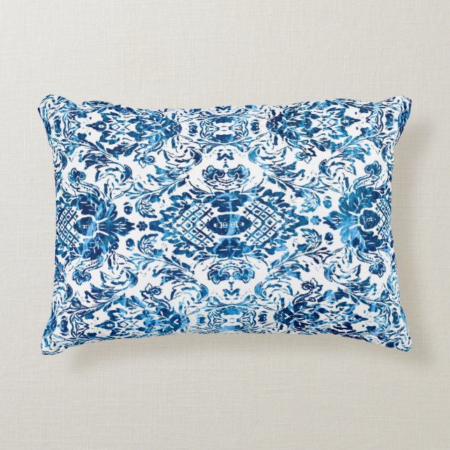 Geometric damask seamless pattern with grunge text decorative cushion (Front)