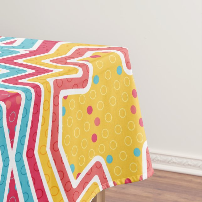 Geometric Figure Creation Tablecloth (In Situ)