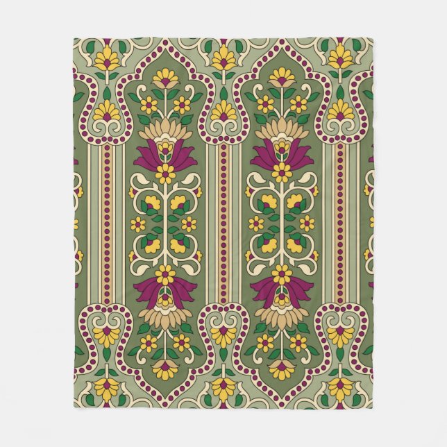 Geometric Mughal Paisley pattern on green backgrou Fleece Blanket (Front)