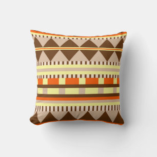 Geometric pattern cushion