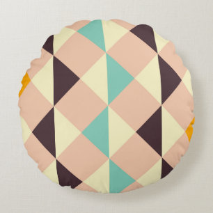 Geometric pattern overlapping diamonds & triangle round cushion