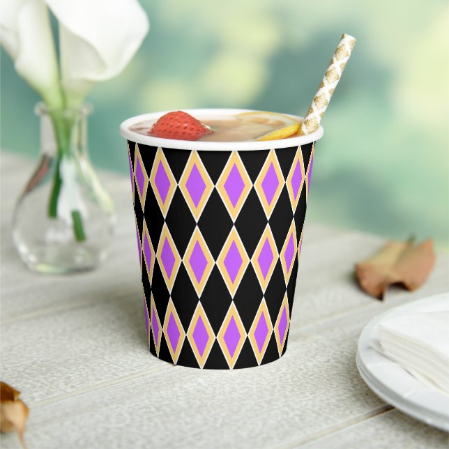 Geometric Pattern Paper Cups (Insitu)