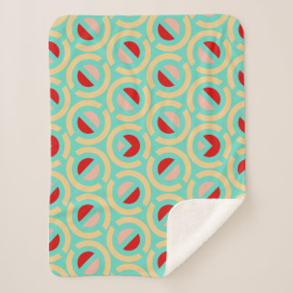 Geometric pattern retro sherpa blanket