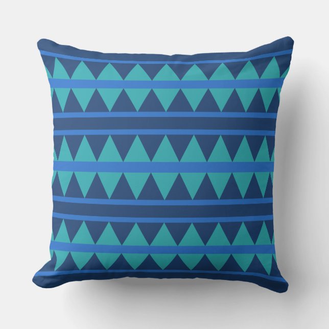 Geometric pattern throw pillows (Front)
