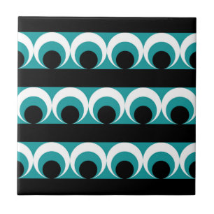 Geometric pattern tile