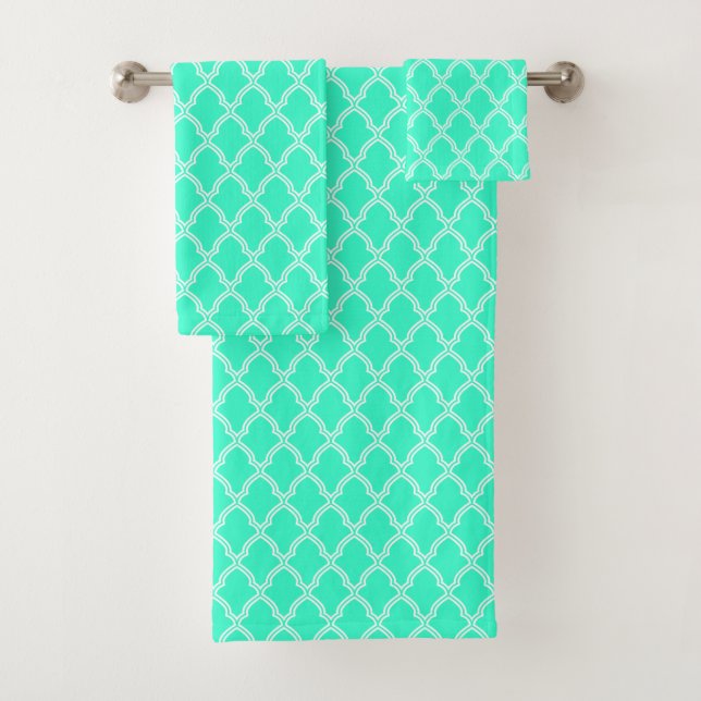 Geometric Print  Bath Towel Set (Insitu)