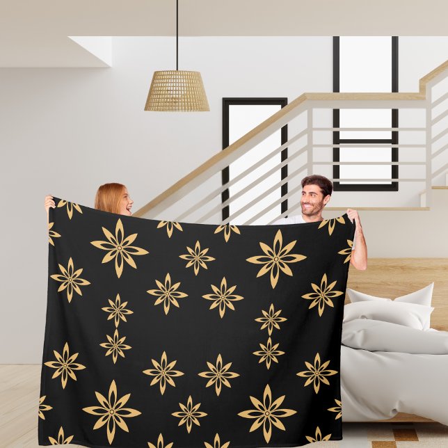 Geometric Star-like Petal Flower Repeating Fleece Blanket (Creator Uploaded)