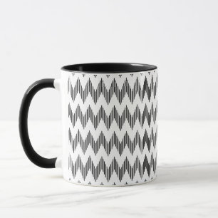 Geometric zigzag pattern mug