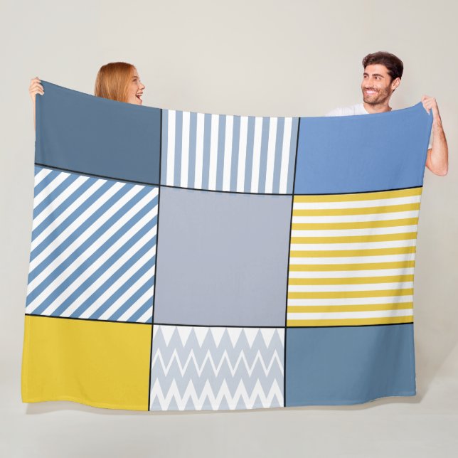Geometrical Pattern Fleece Blanket (In Situ)