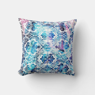 Geometry repeat pattern with texture backgroundabs cushion