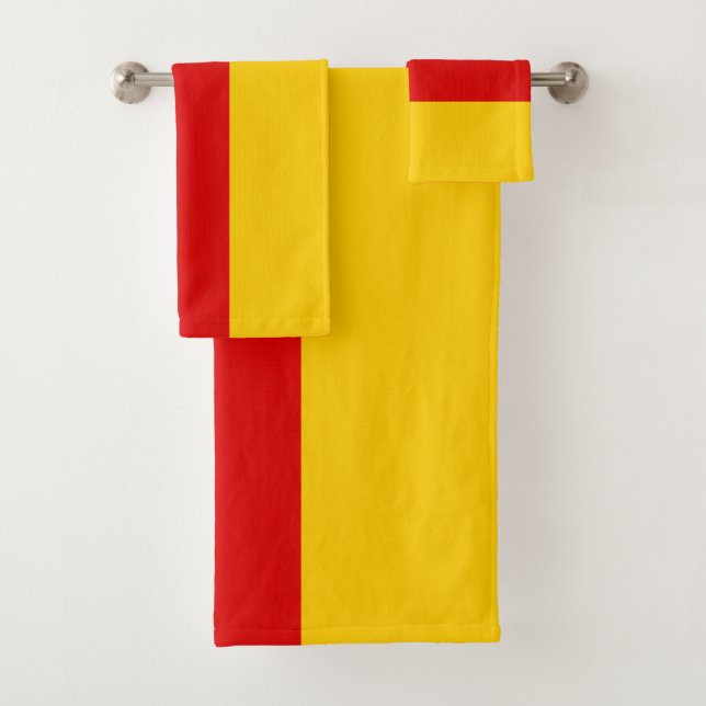 German Flag Bath Towel Set (Insitu)