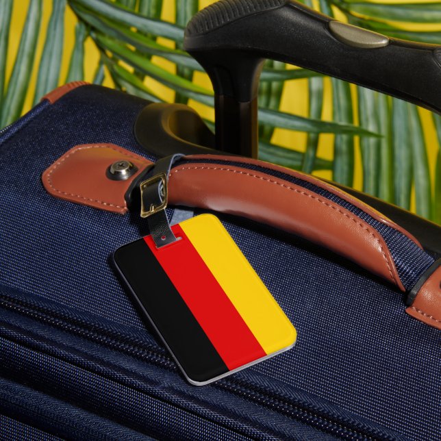 German flag luggage tag (Front Insitu 1)