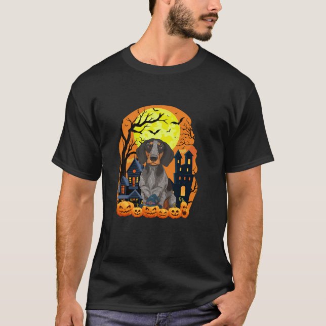 German Shorthaired Pointer Dog With Pumpkins Hallo T-Shirt (Front)